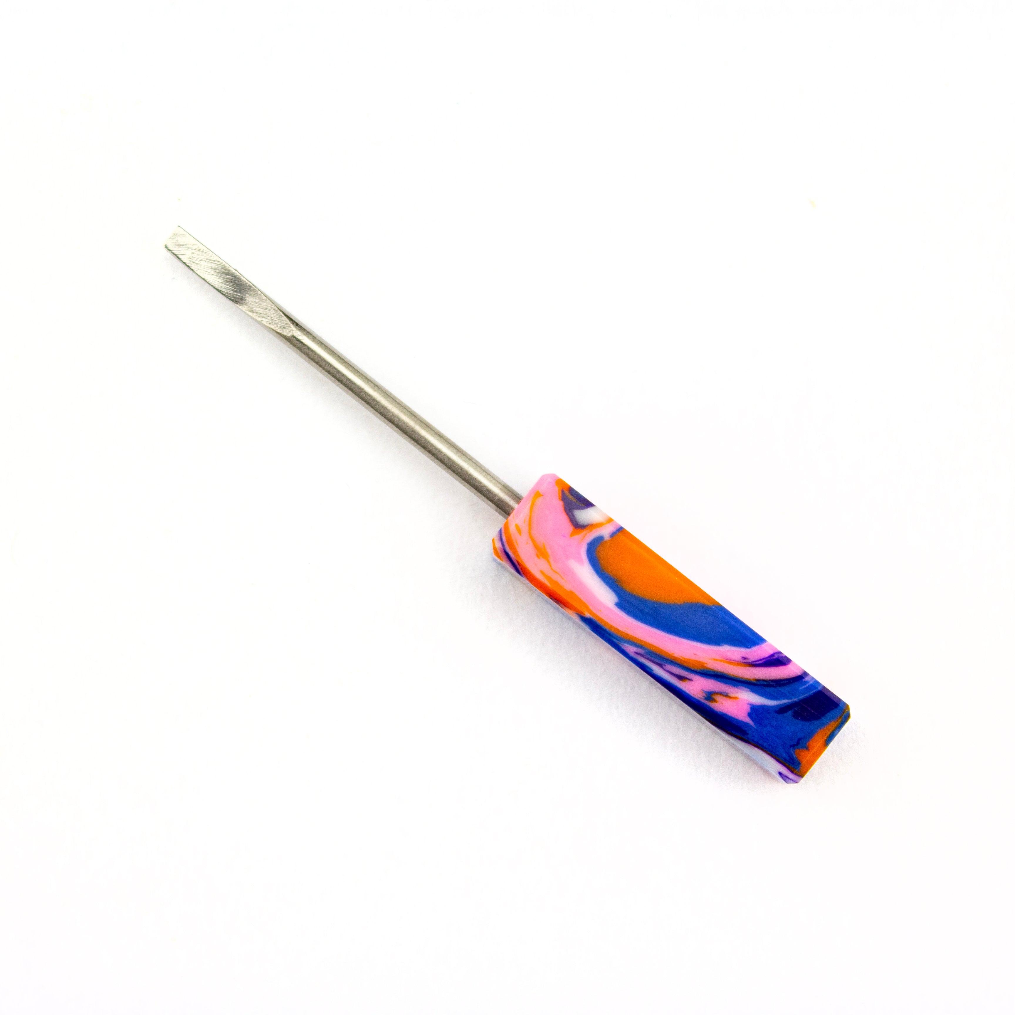 Dunkin Dabbers Pourcasso UV Reactive Mini Dabber #DUD50 - Planet Caravan
